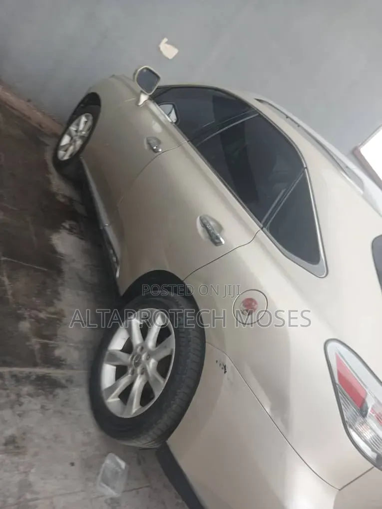 Lexus RX 350 FWD 2012 Gold