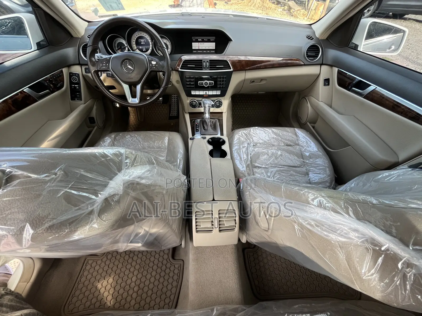 Mercedes-Benz C300 2013 White