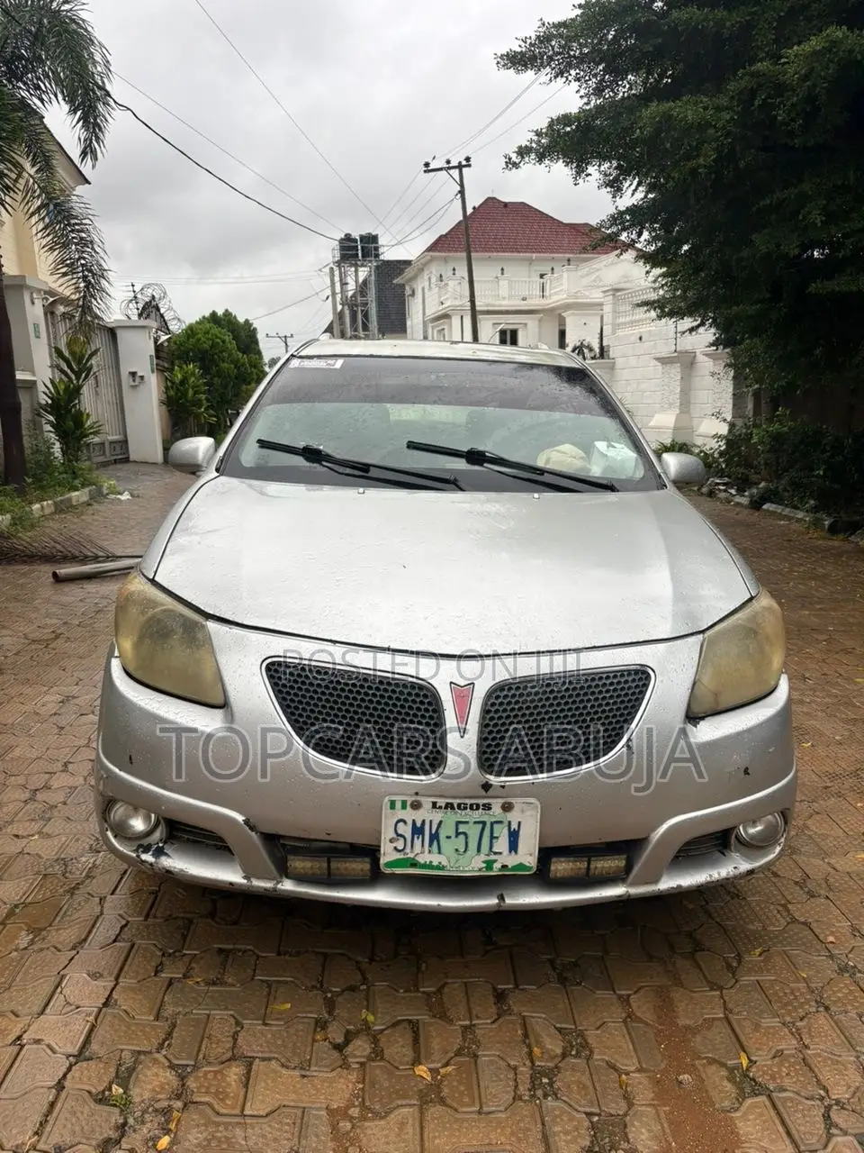 Pontiac Vibe Automatic 2004 Silver