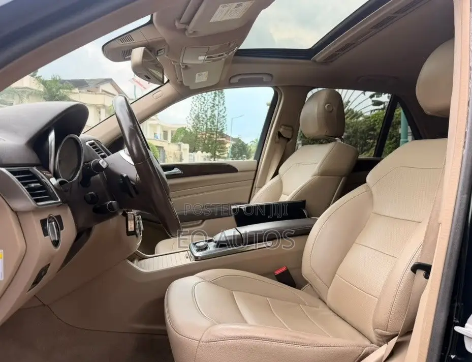 Mercedes-Benz M Class ML350 4MATIC 4dr SUV AWD (3.5L 6cyl 7A) 2014