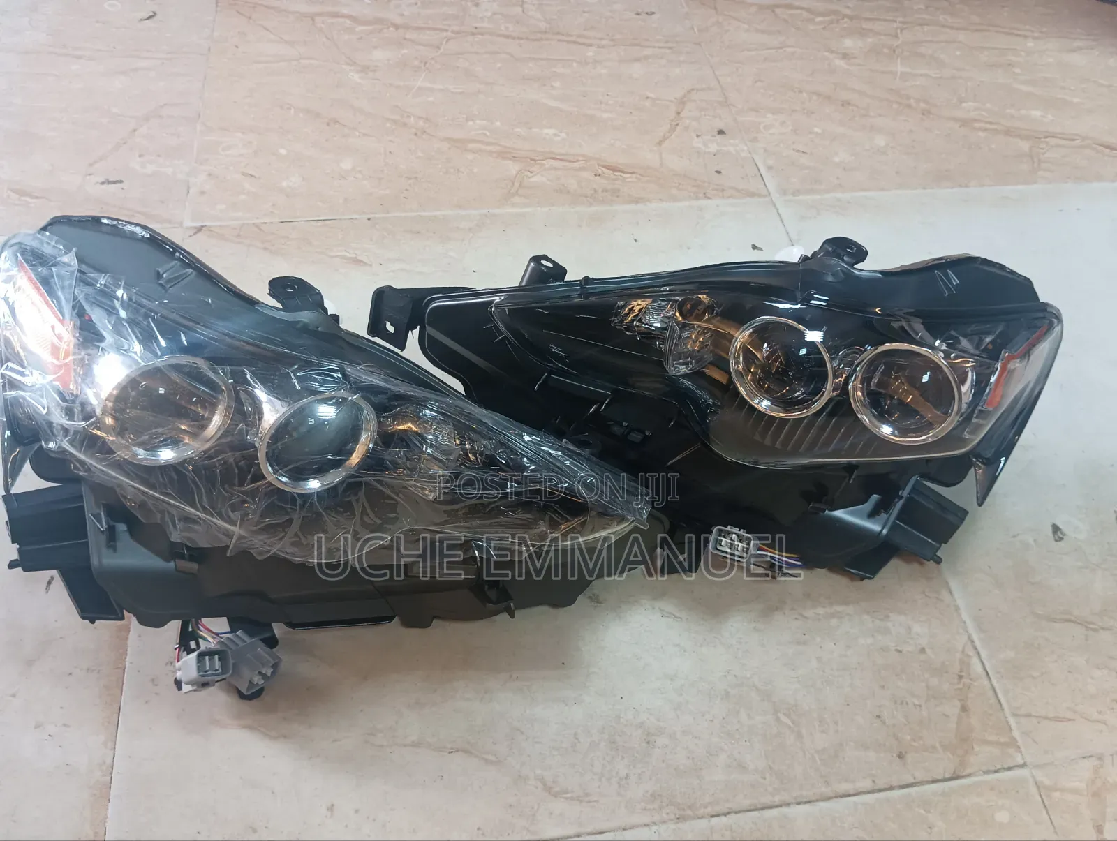 Headlight for Is250 Direct Model 2015