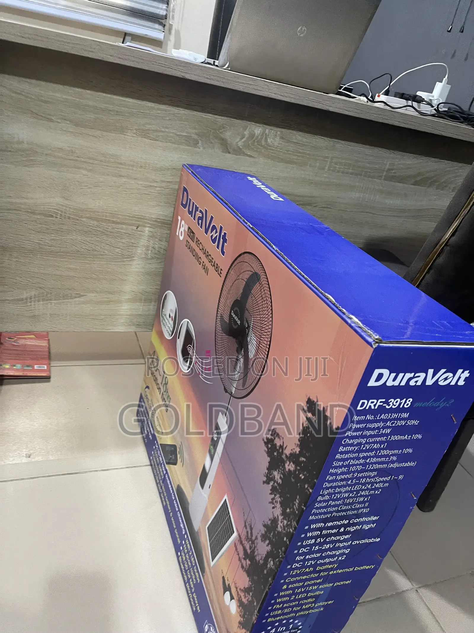 Duravolt 18" Rechargeable Cooling Fan