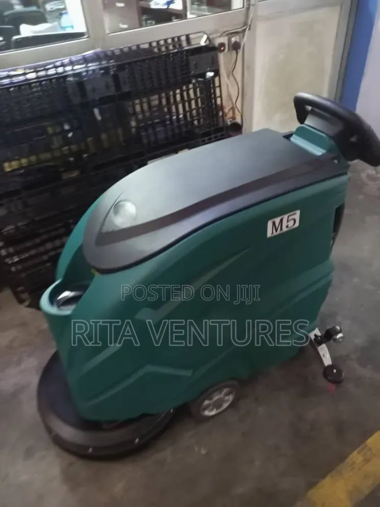 M5 Floor Scrubber Dryer