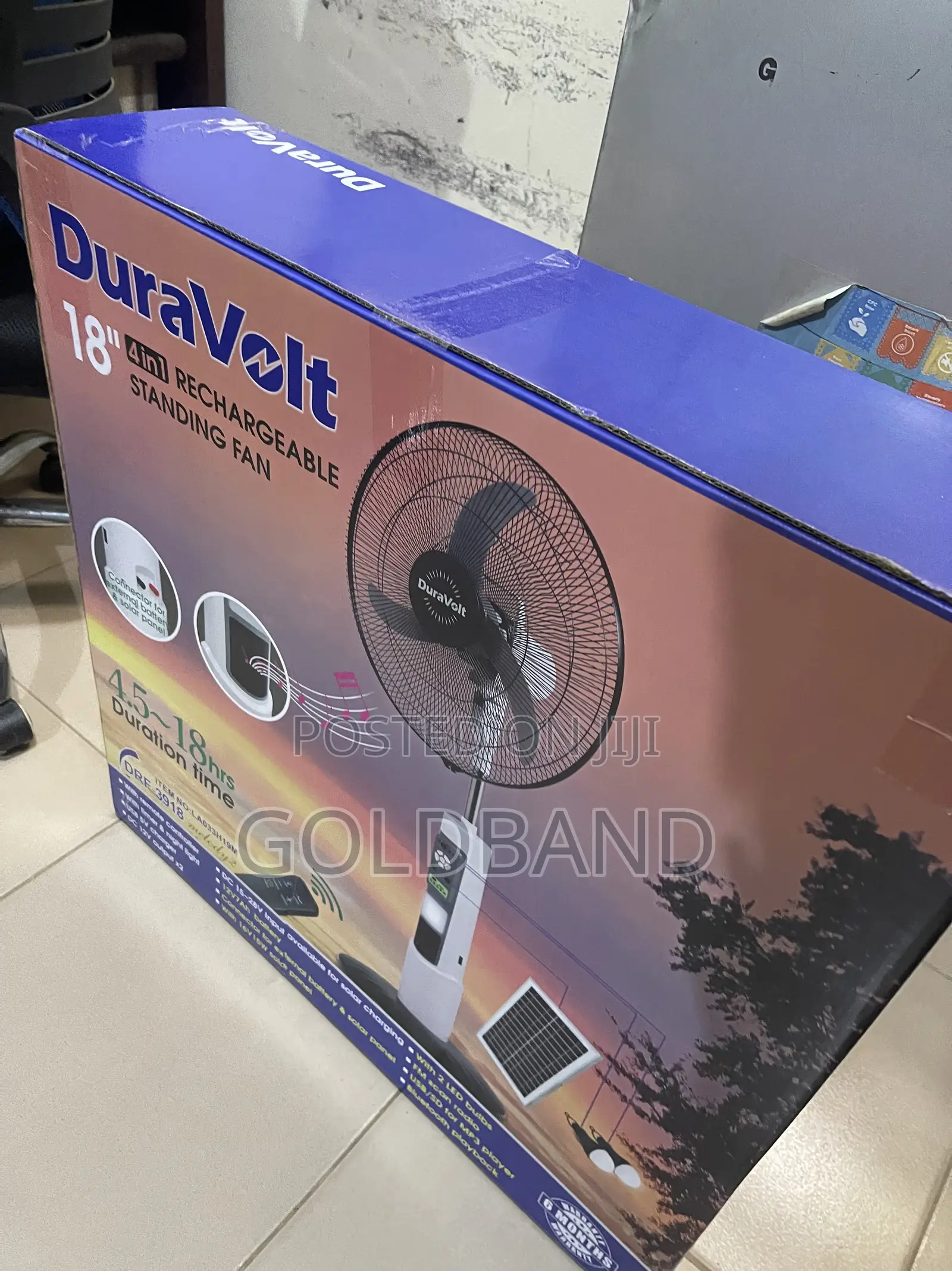 Duravolt 18" Battery-Backed Standing Fan
