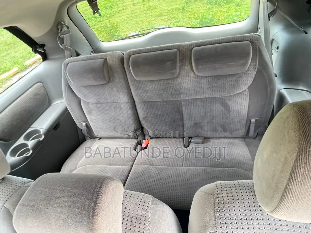 Toyota Sienna 2008 Gold