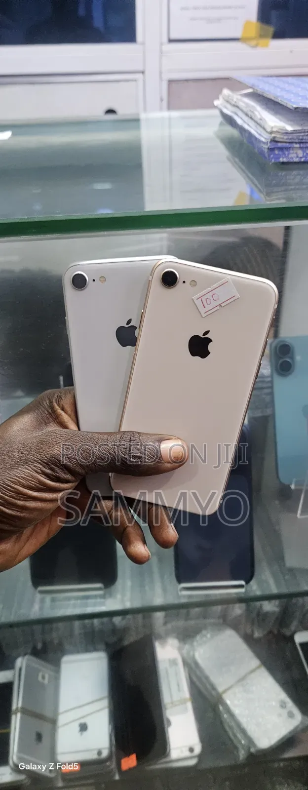 Apple iPhone 8 64 GB White