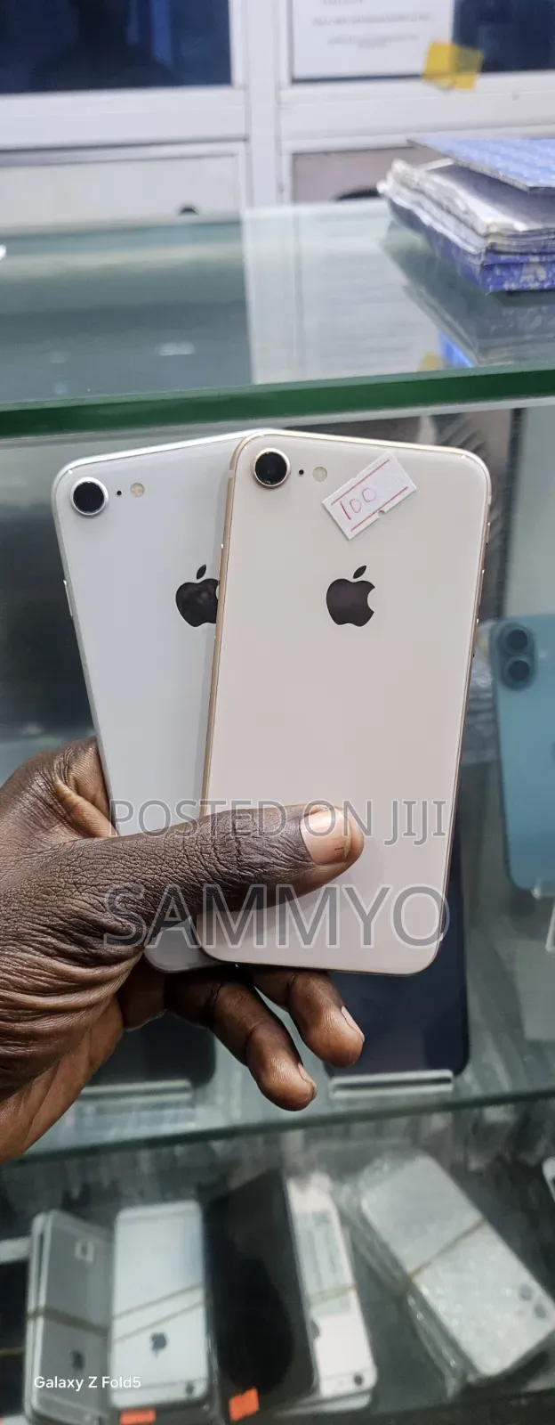 Apple iPhone 8 64 GB White