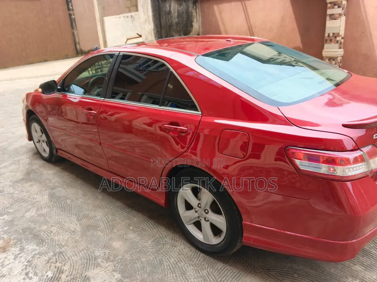 Toyota Camry LE 4dr Sedan (2.5L 4cyl 6AM) 2010 Red