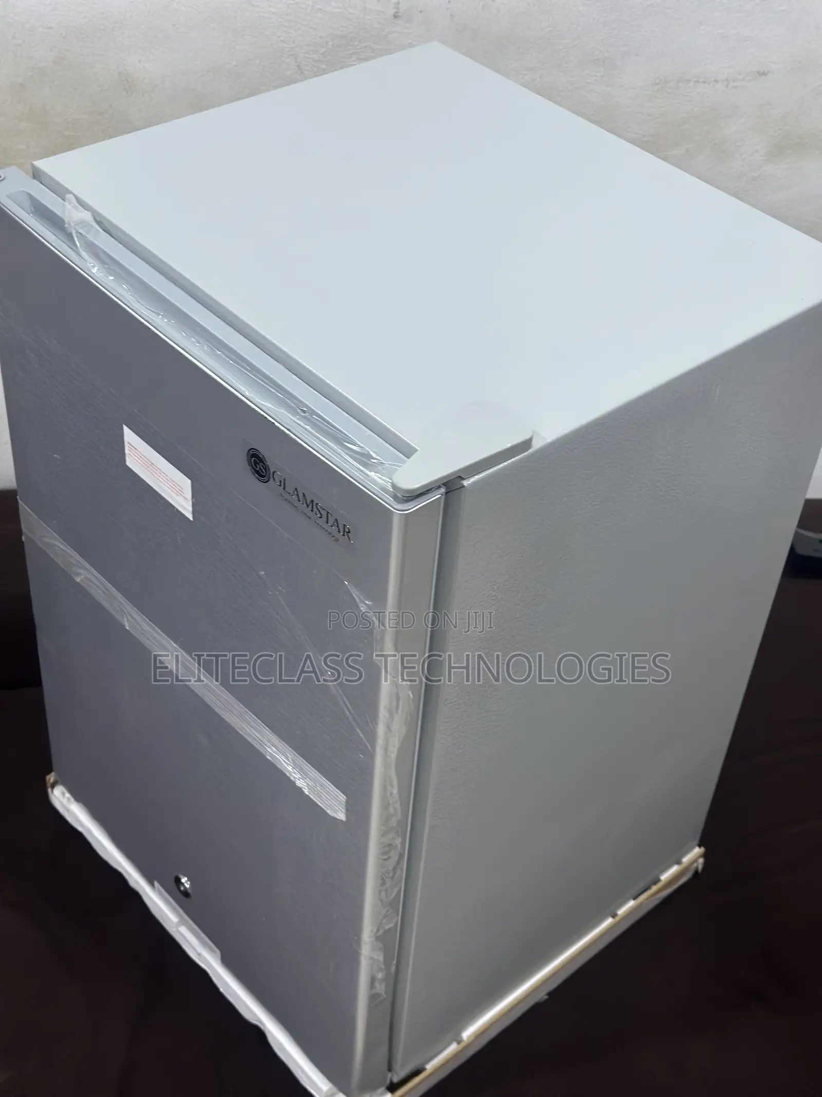 Glamstar > GFR-90S-E Refrigerator Model