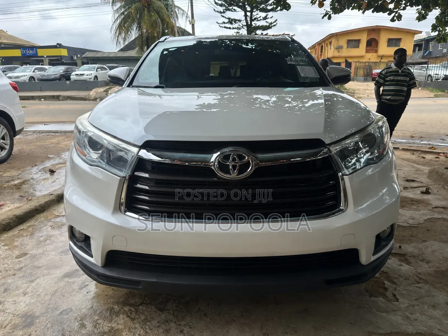 Toyota Highlander XLE V6 4x4 (3.5L 6cyl 6A) 2016 White