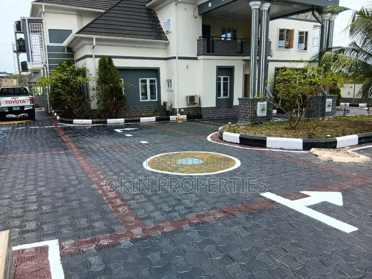 Furnished 5bdrm Duplex in Housing Estate, Osogbo for sale