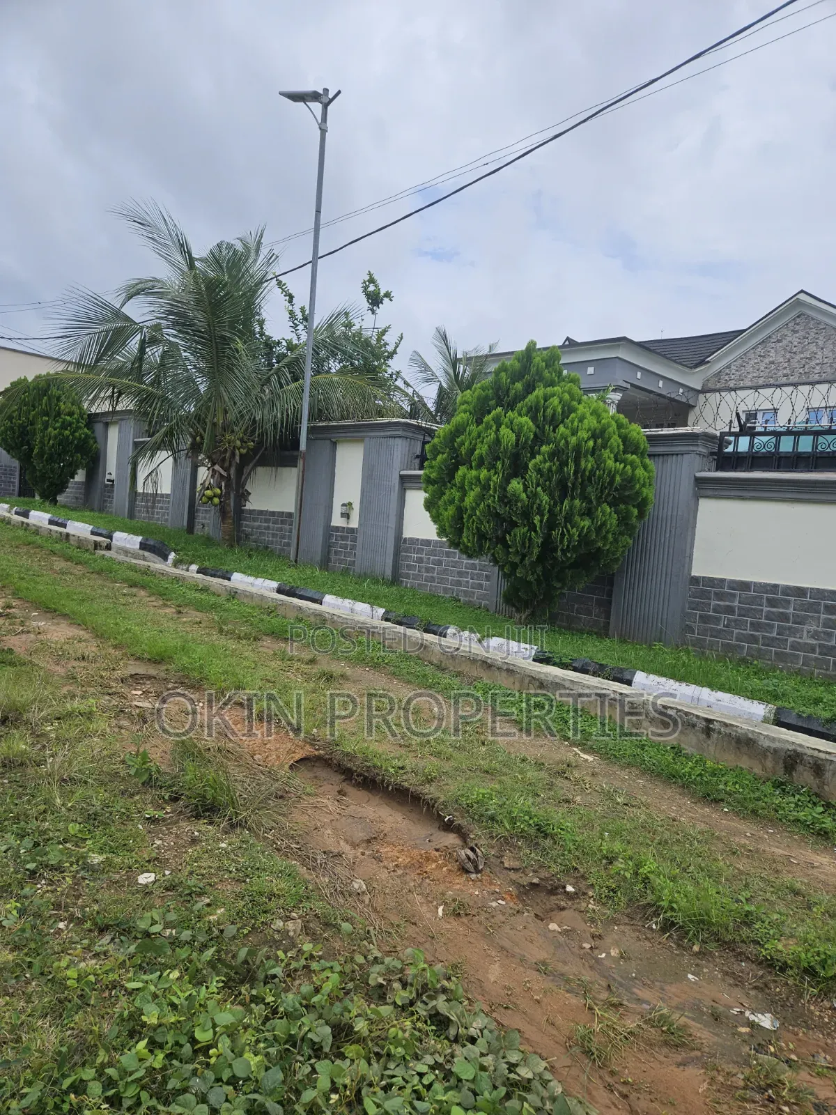 Furnished 5bdrm Duplex in Housing Estate, Osogbo for sale