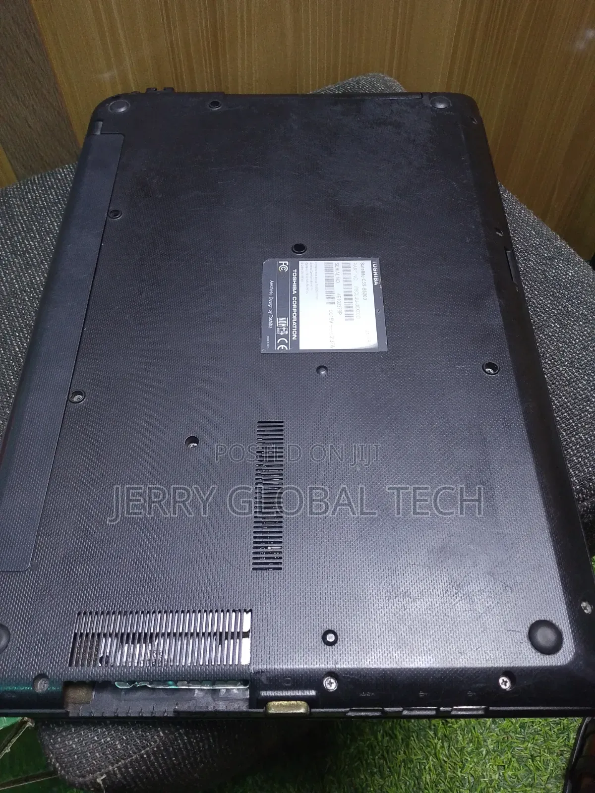 Laptop Toshiba Satellite C55 4GB Intel Celeron HDD 500GB
