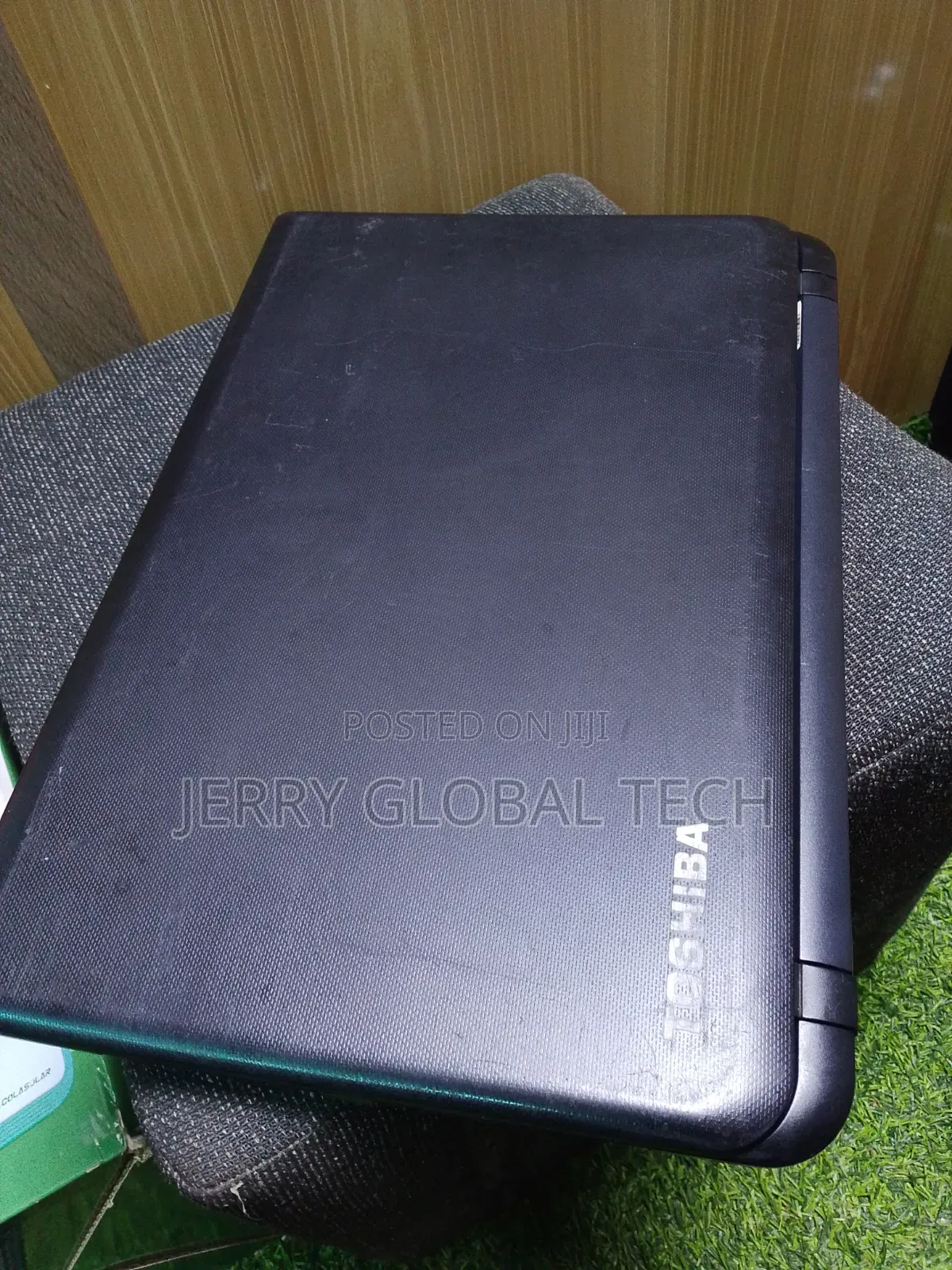 Laptop Toshiba Satellite C55 4GB Intel Celeron HDD 500GB