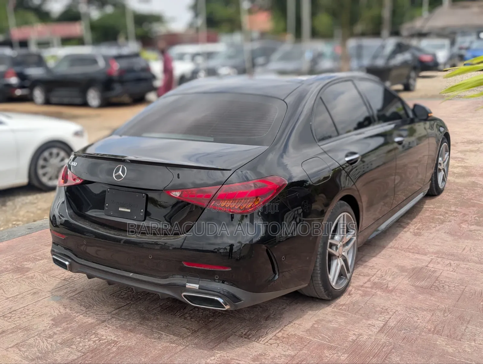 Mercedes-Benz C300 2024 Black