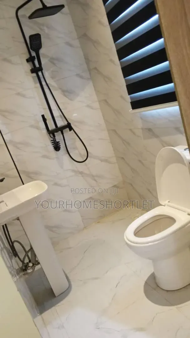 Brand New Luxury Four Units of 2 Bedroom Apartment