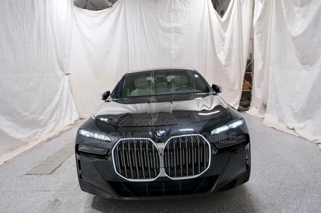 BMW 7 Series 2023 Black