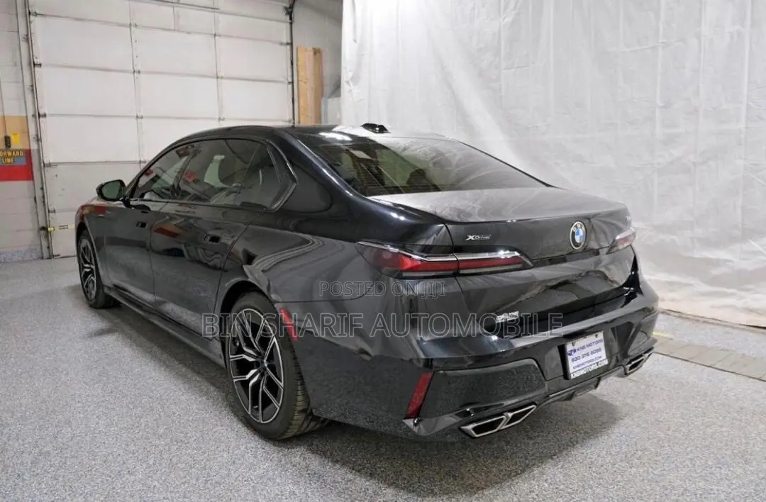 BMW 7 Series 2023 Black
