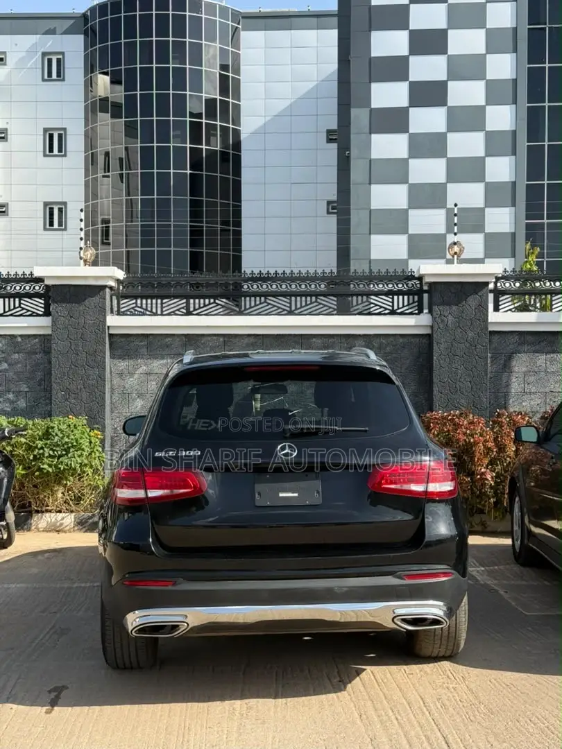 Mercedes-Benz GLC-Class 2016 Black