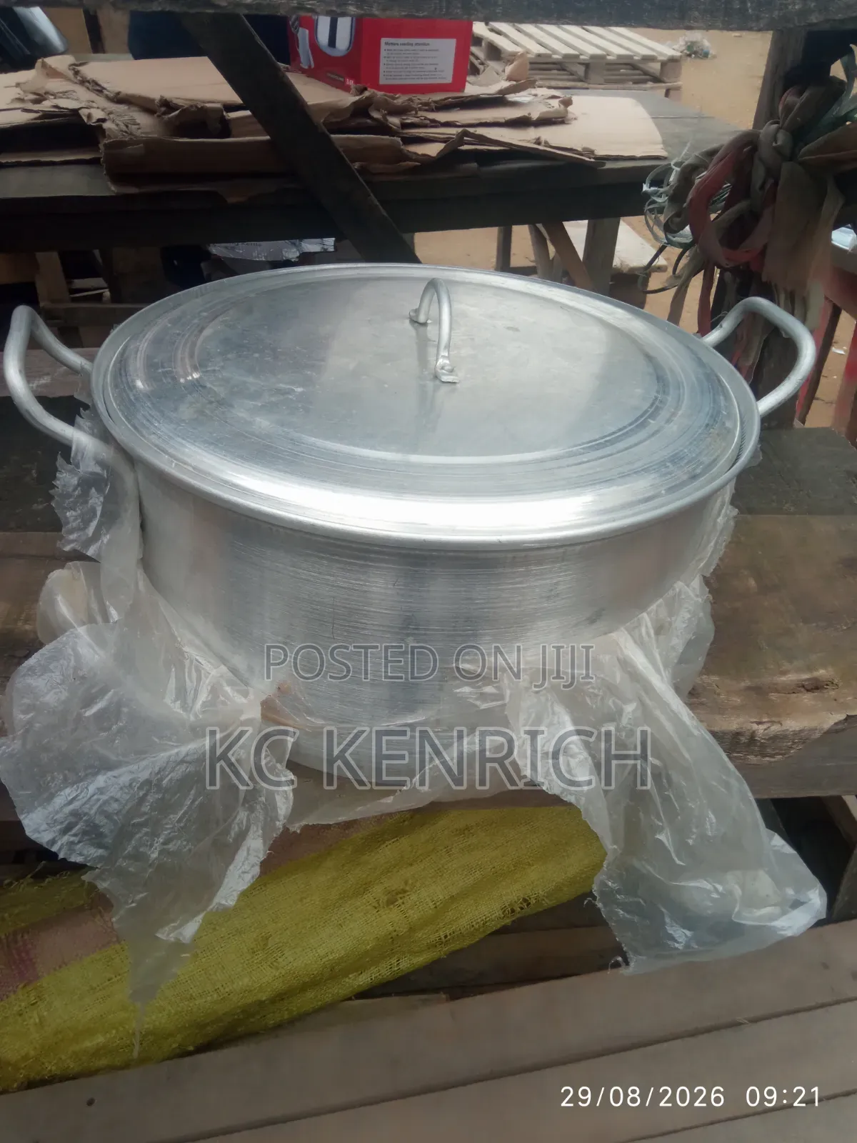 Aluminium Cooking Pot, Can Cook 1 Paint of Rice