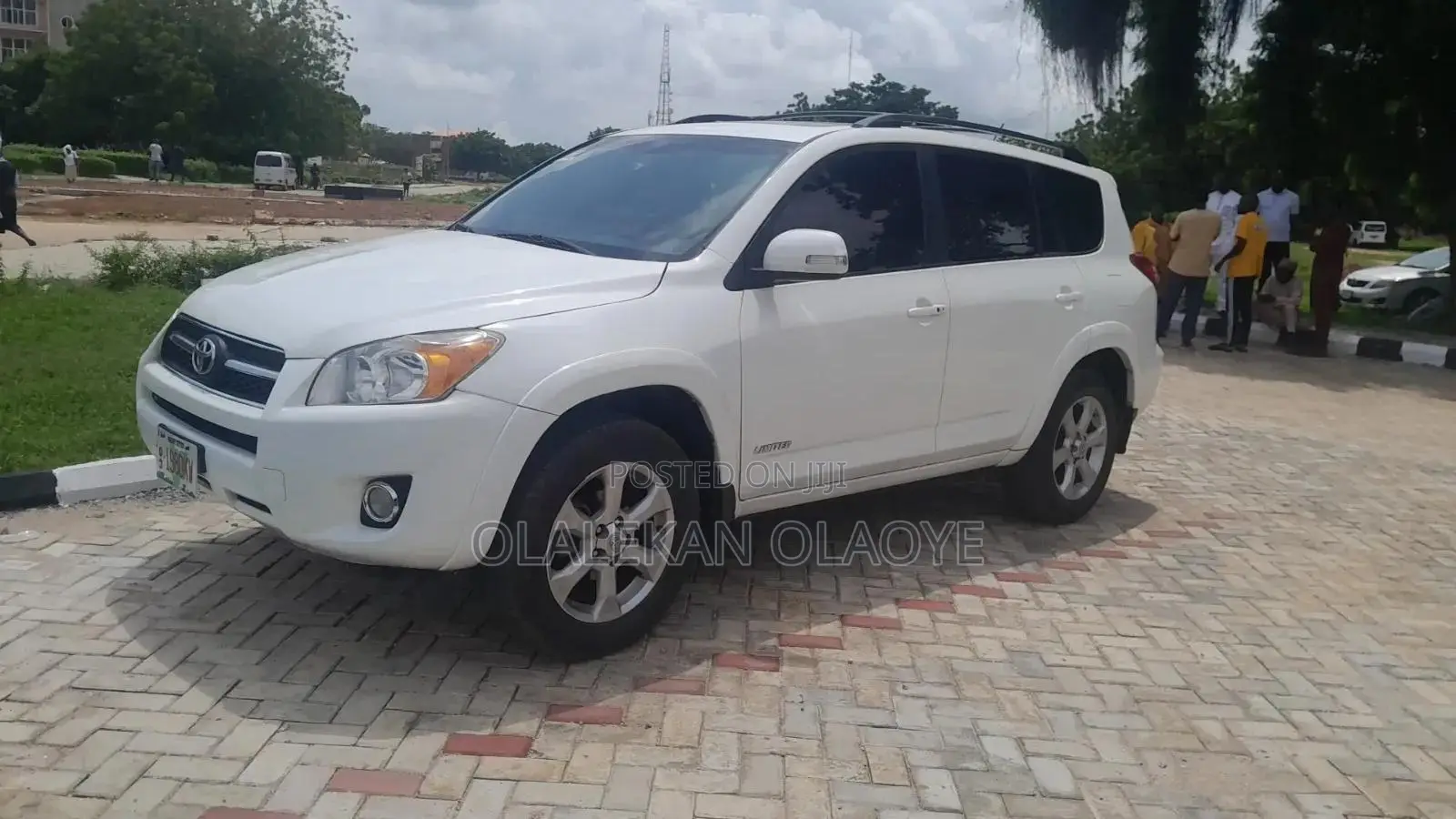 Toyota RAV4 2.5 Limited 4x4 2010 White