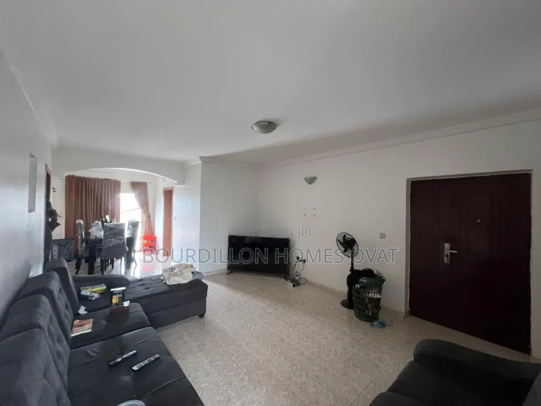 3bdrm Apartment in Oniru Victoria for sale