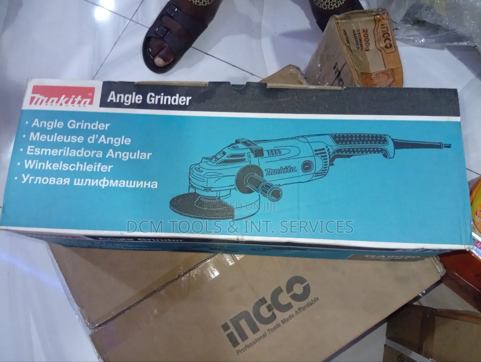 9"  2000 Watts Makita Angle Grinder