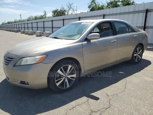 Toyota Camry 2.4 XLE 2008 Gold