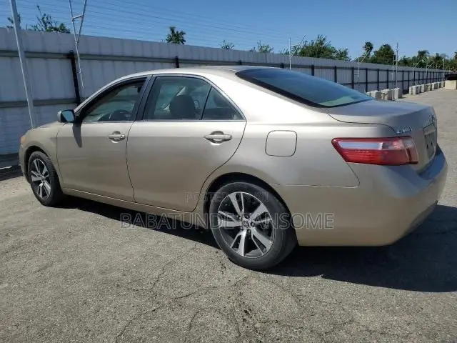 Toyota Camry 2.4 XLE 2008 Gold