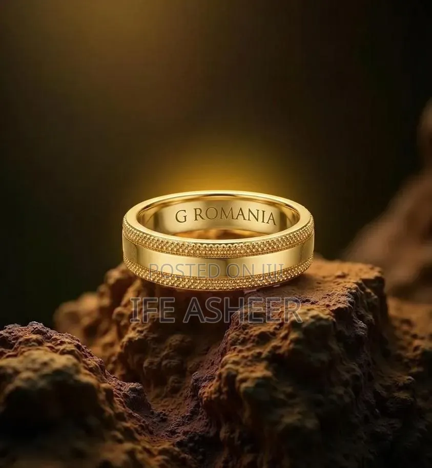 Men's Romanian Gold  Wedding Band