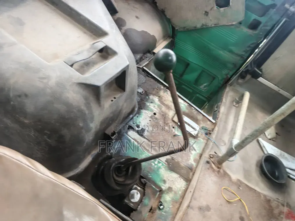 Mercedes-Benz T1/TN 1996 Green