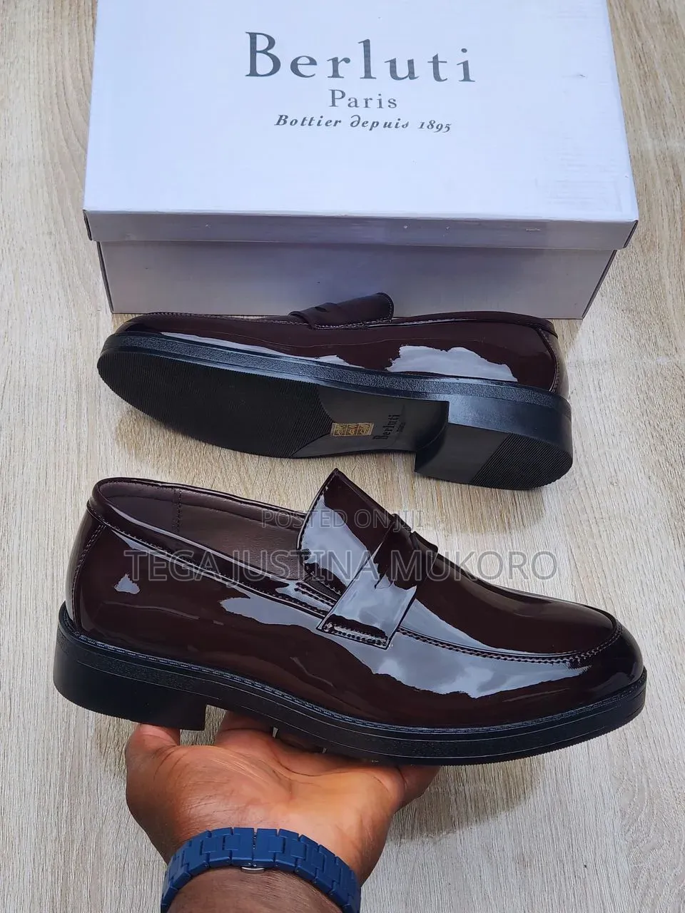 Latest Design Berluti Men's Glossy Leather Flat Shoes