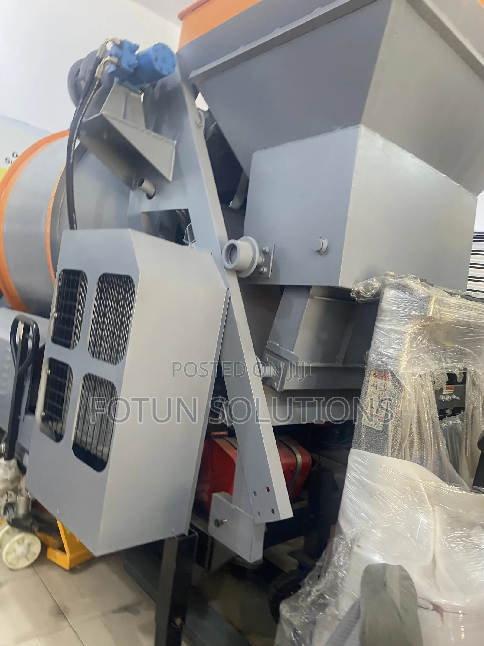 Concrete Mixer With Pump