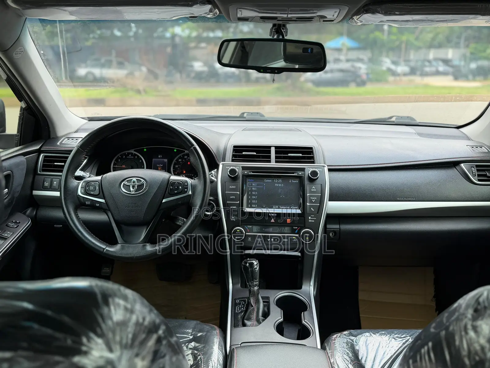 Toyota Camry 2016 Black
