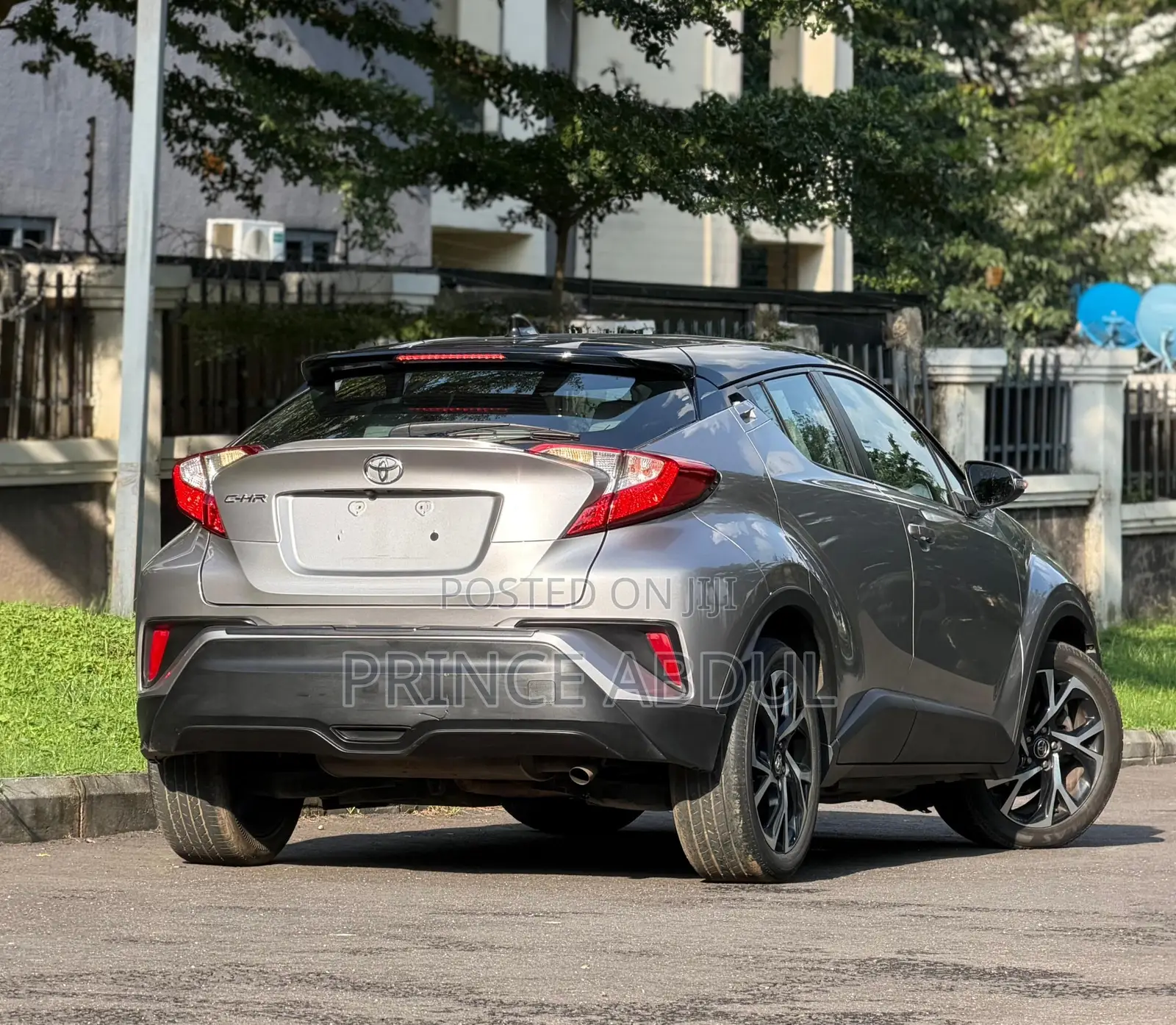 Toyota C-HR 2019 Gray