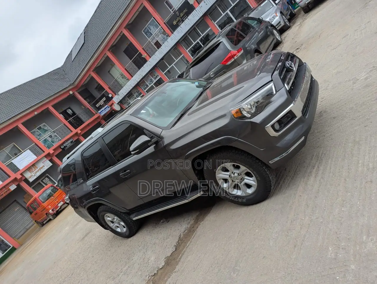 Toyota 4-Runner SR5 Premium 4dr 4x4 (4.0L 6cyl 5A) 2017 Gray