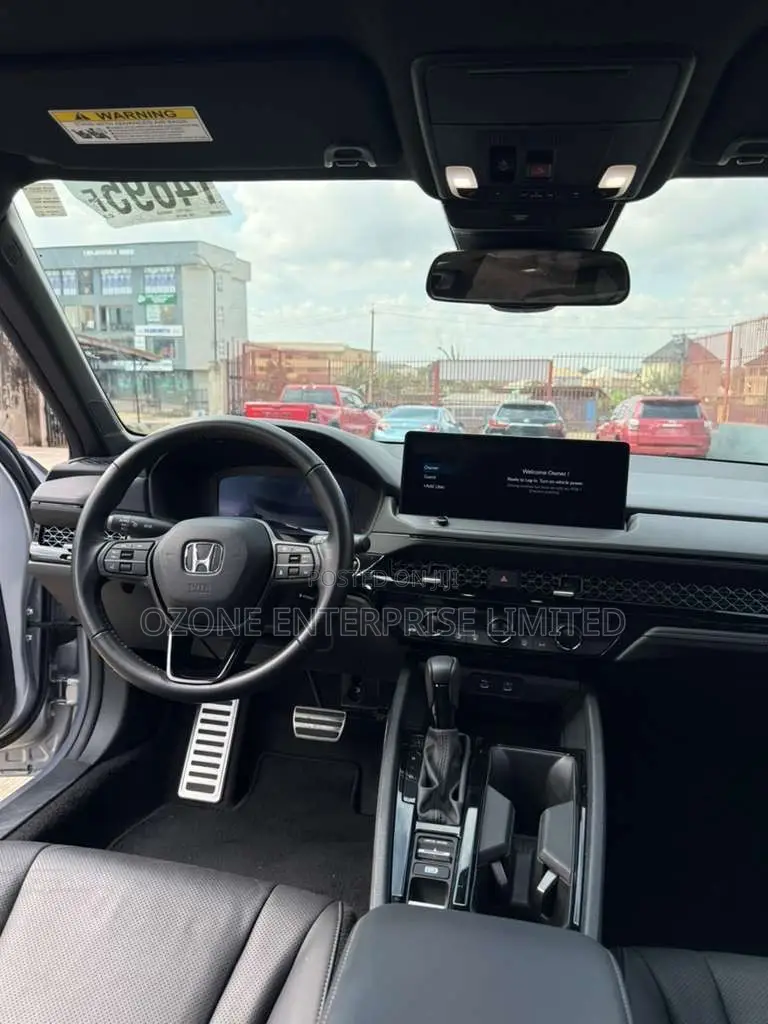Honda Accord Hybrid 2024 Silver