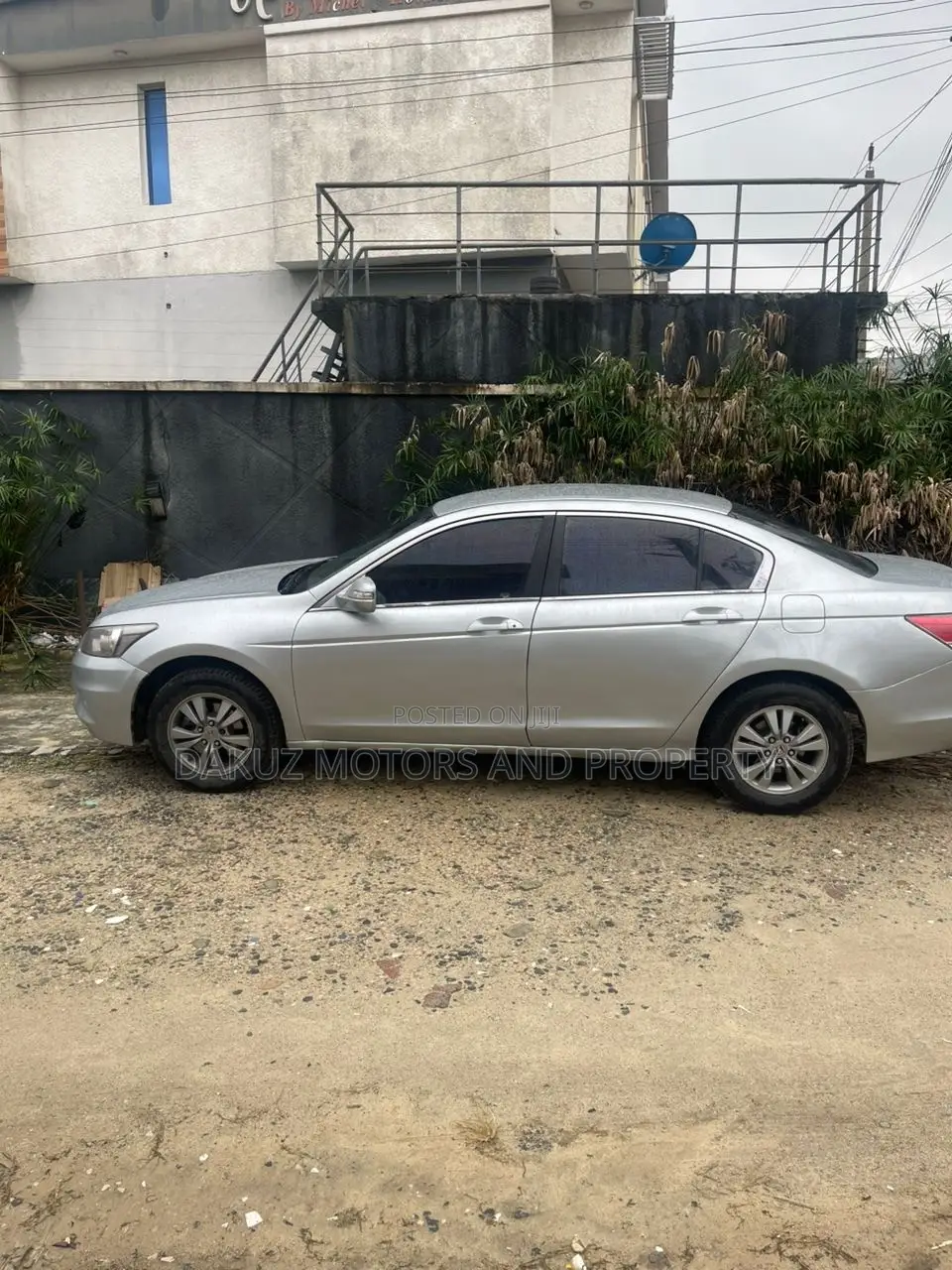 Honda Accord 2011 Silver