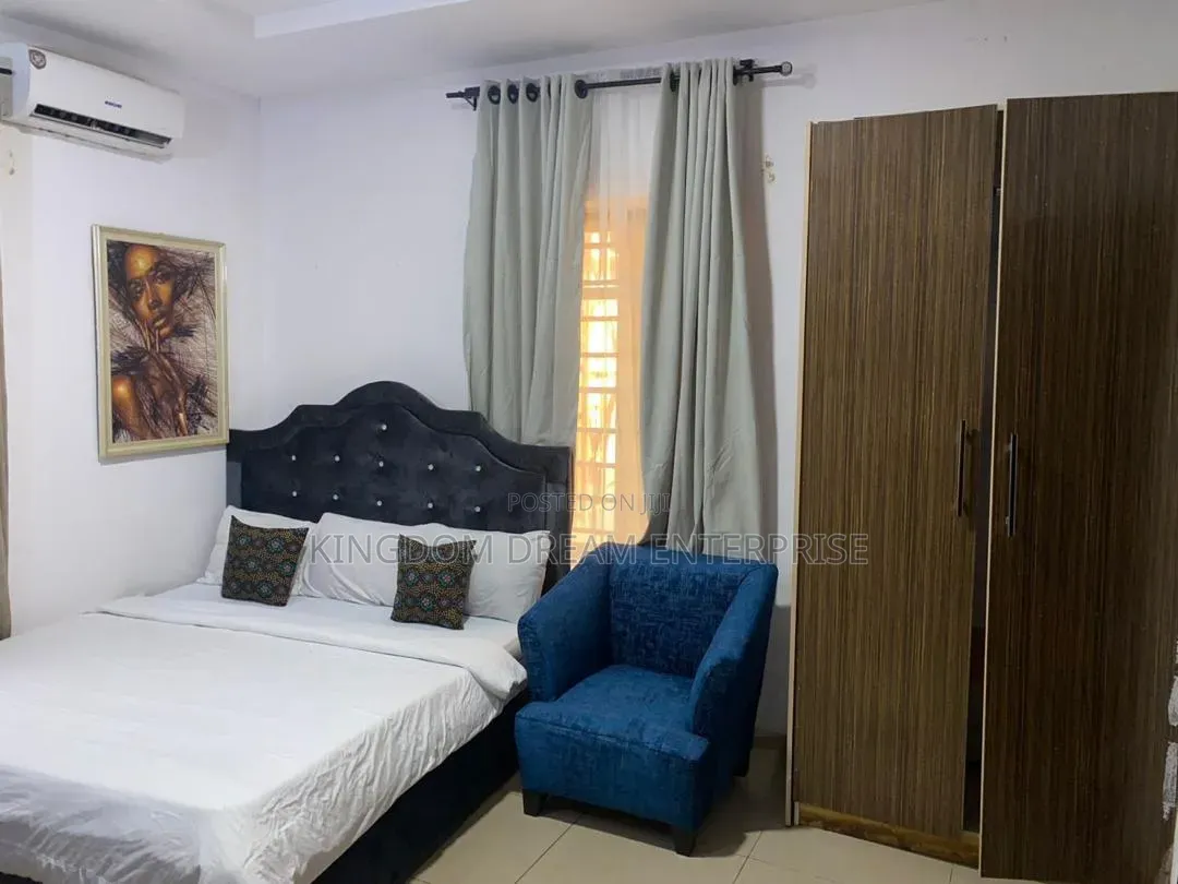 Furnished 9bdrm Duplex in Chevron Drive Lekki for sale