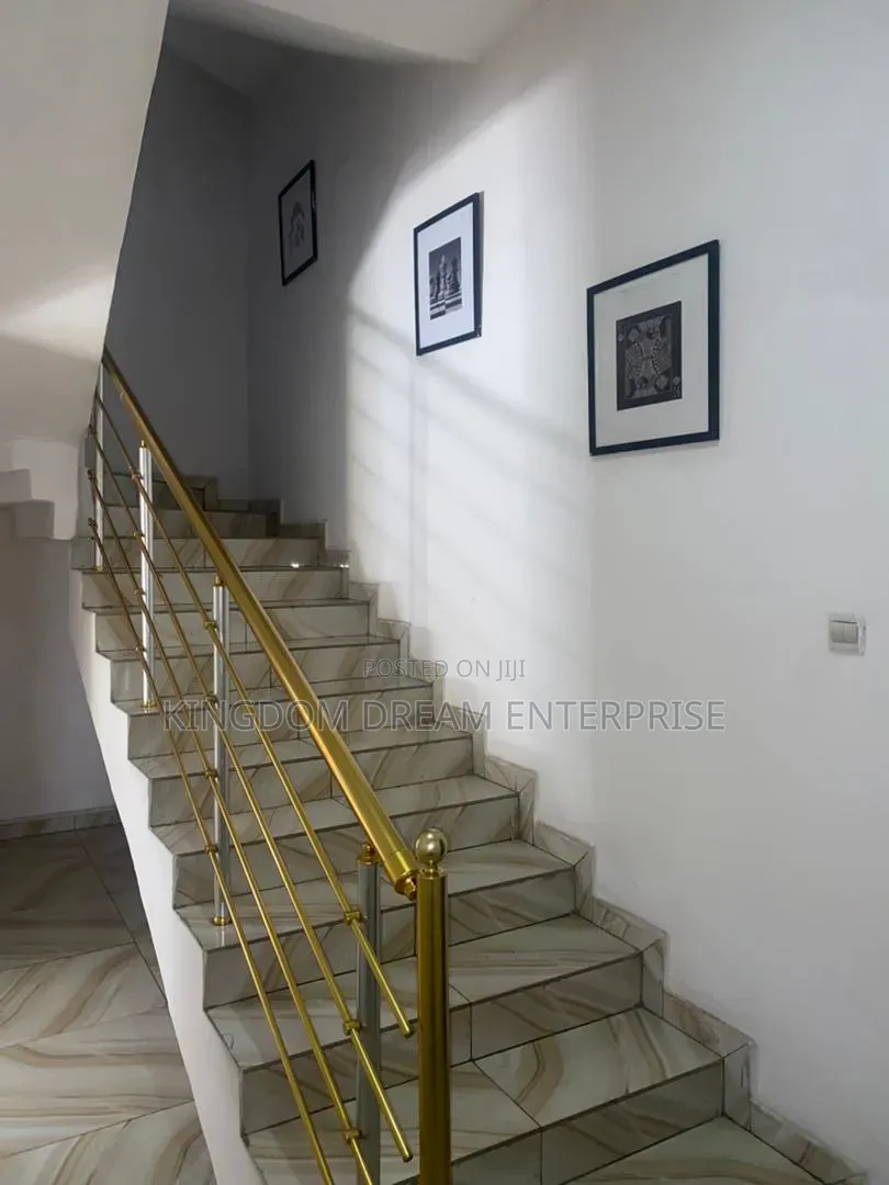 Furnished 9bdrm Duplex in Chevron Drive Lekki for sale
