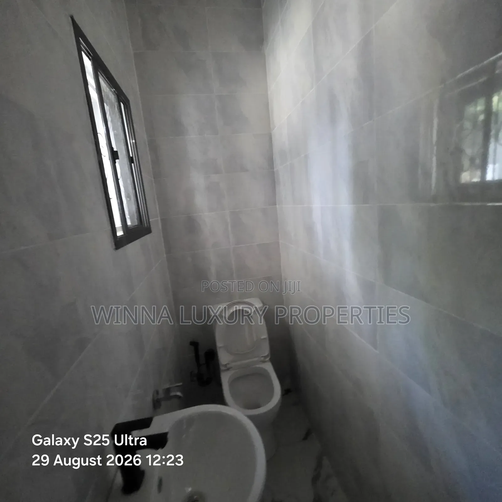 3bdrm Apartment in Urban Dwell Estate, Lugbe District for rent