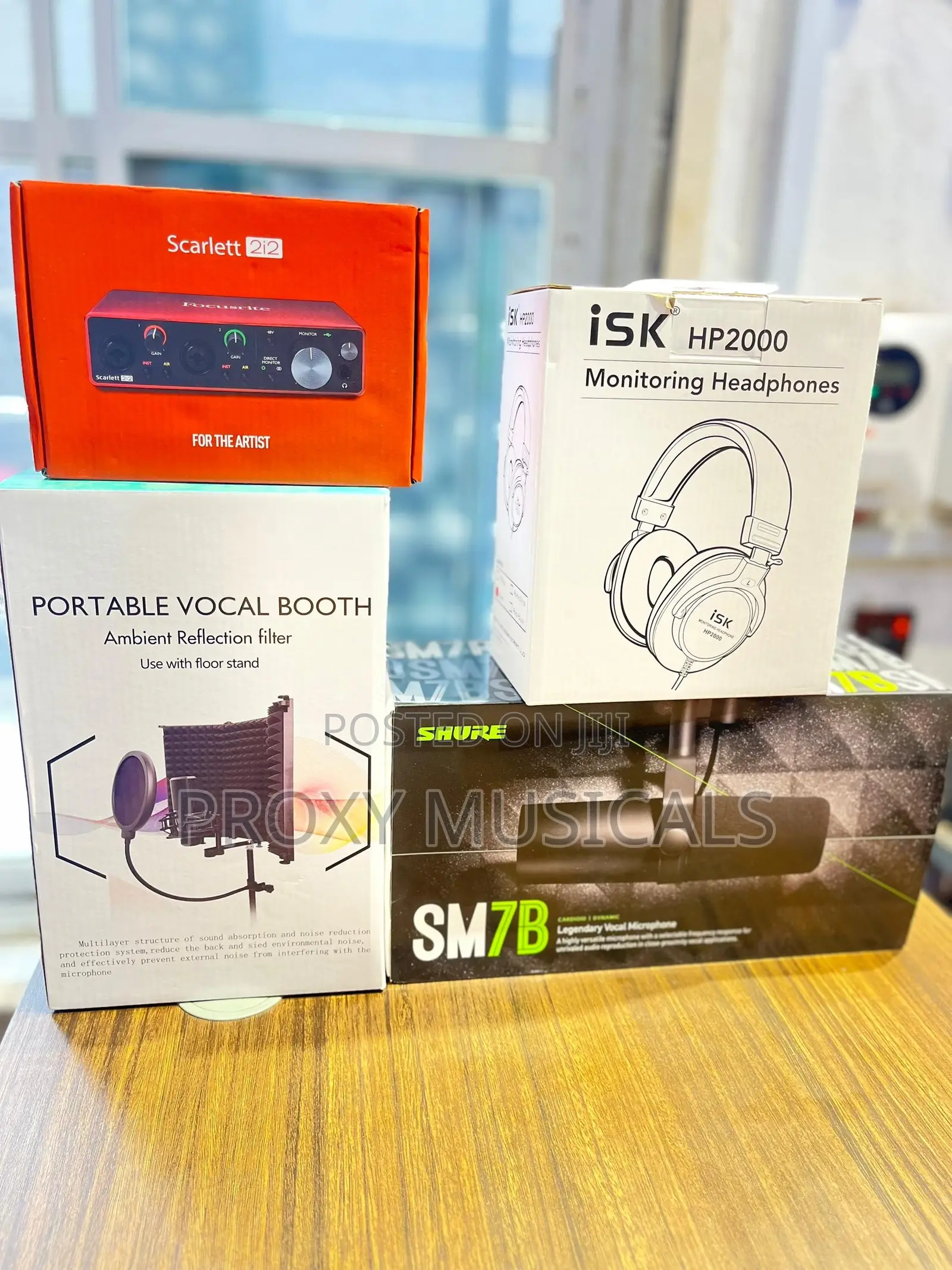 Scarlett 2i2, Shure SM7B Mic, BX5D2, iSK Headphone & Vocal Booth
