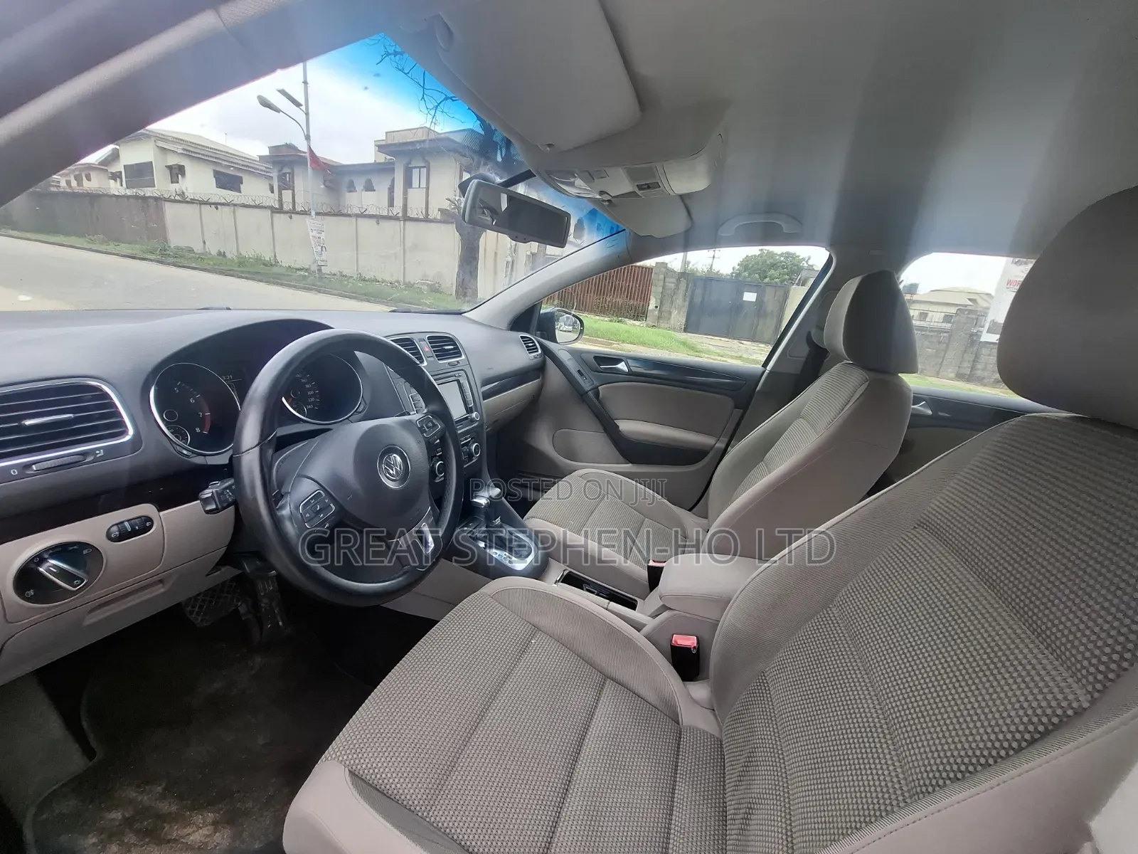 Volkswagen Golf 2010 Blue