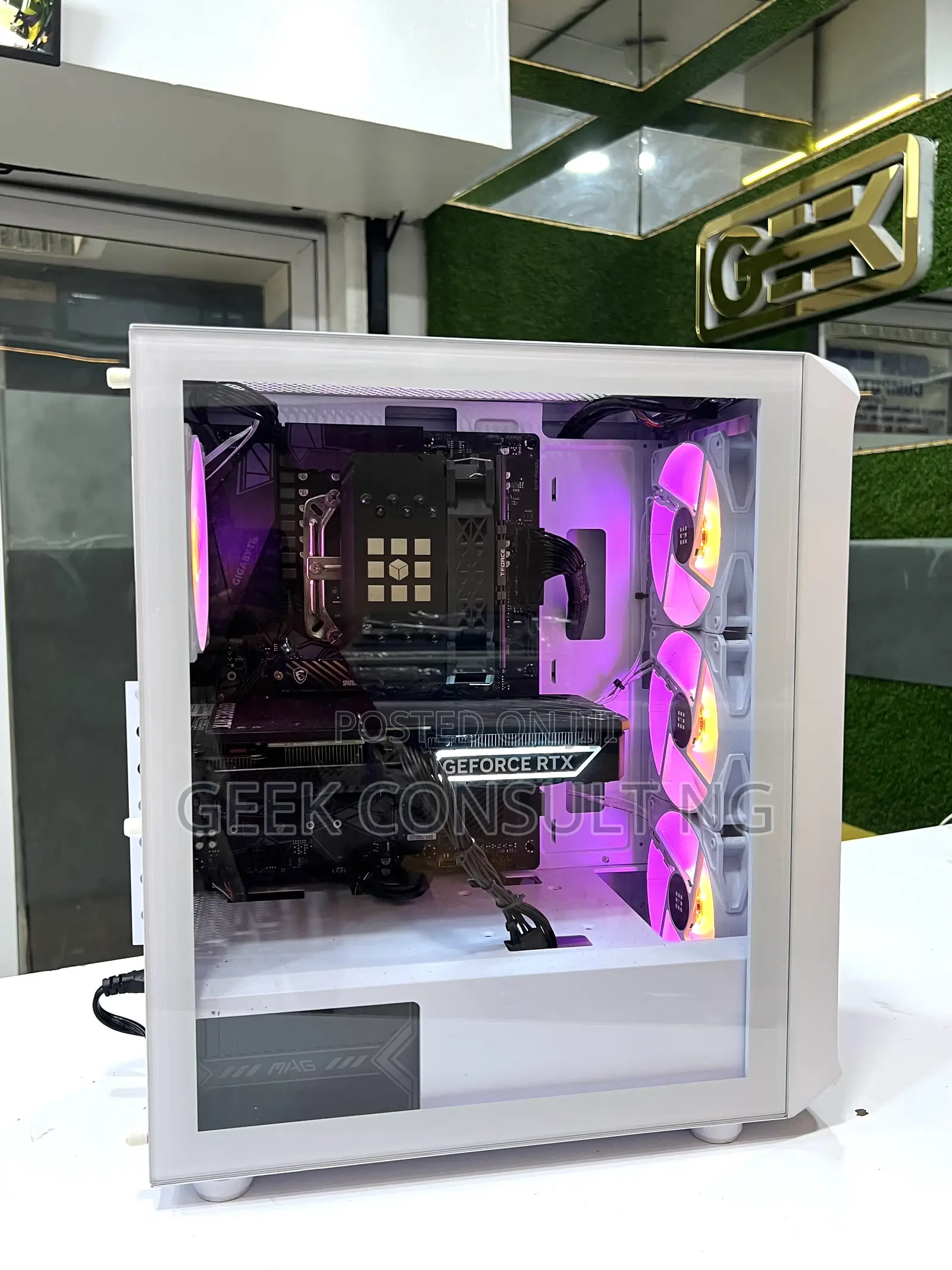 New Desktop Computer Gigabyte 32GB AMD Ryzen 7 SSD 1T