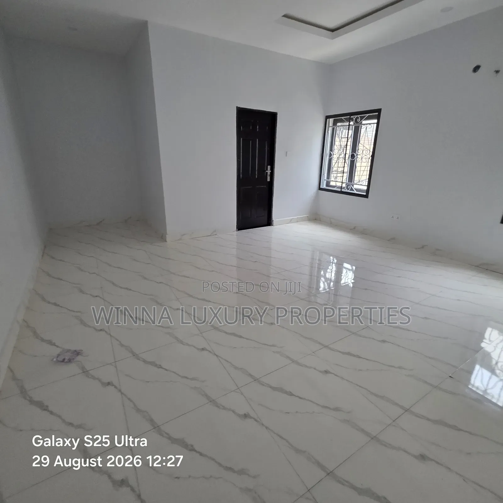 3bdrm Apartment in Urban Dwell Estate, Lugbe District for rent