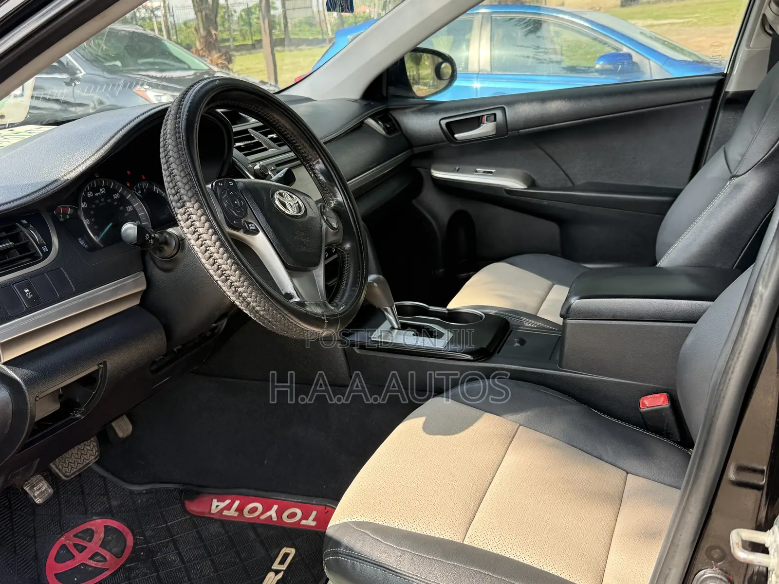 Toyota Camry SE 4dr Sedan (2.5L 4cyl 6A) 2013 Black