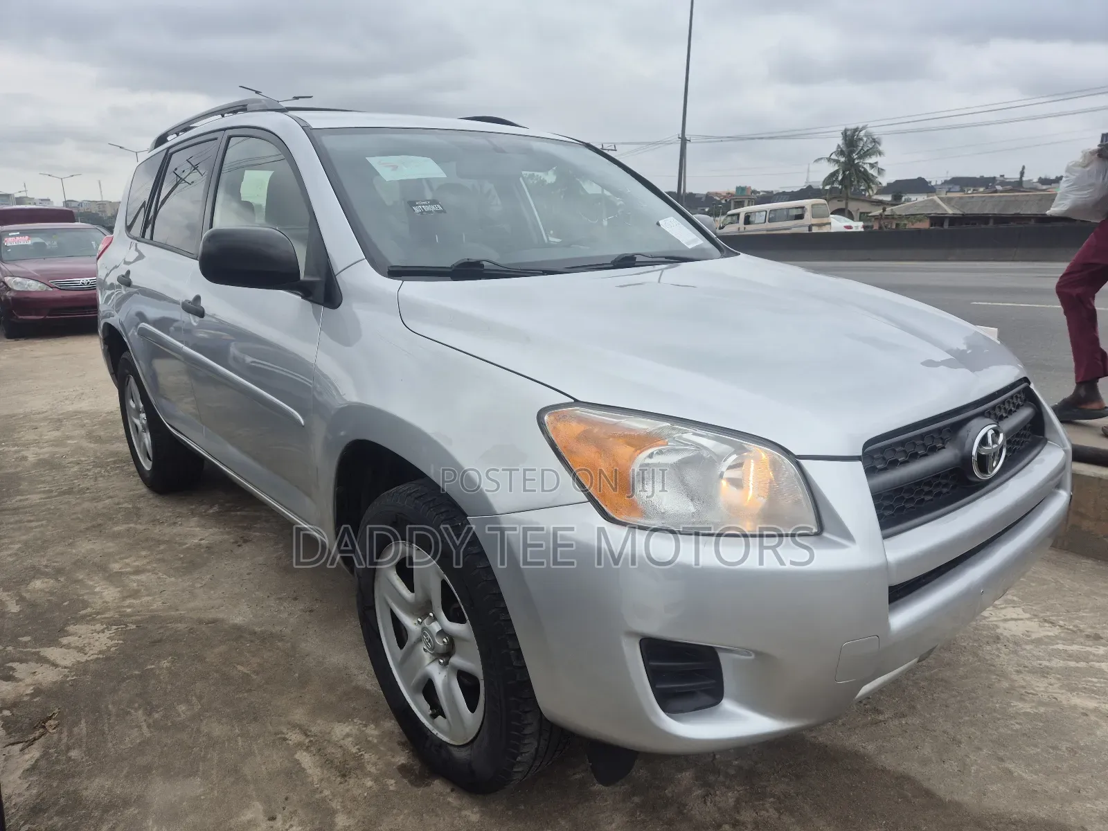 Toyota RAV4 3.5 2011 Silver