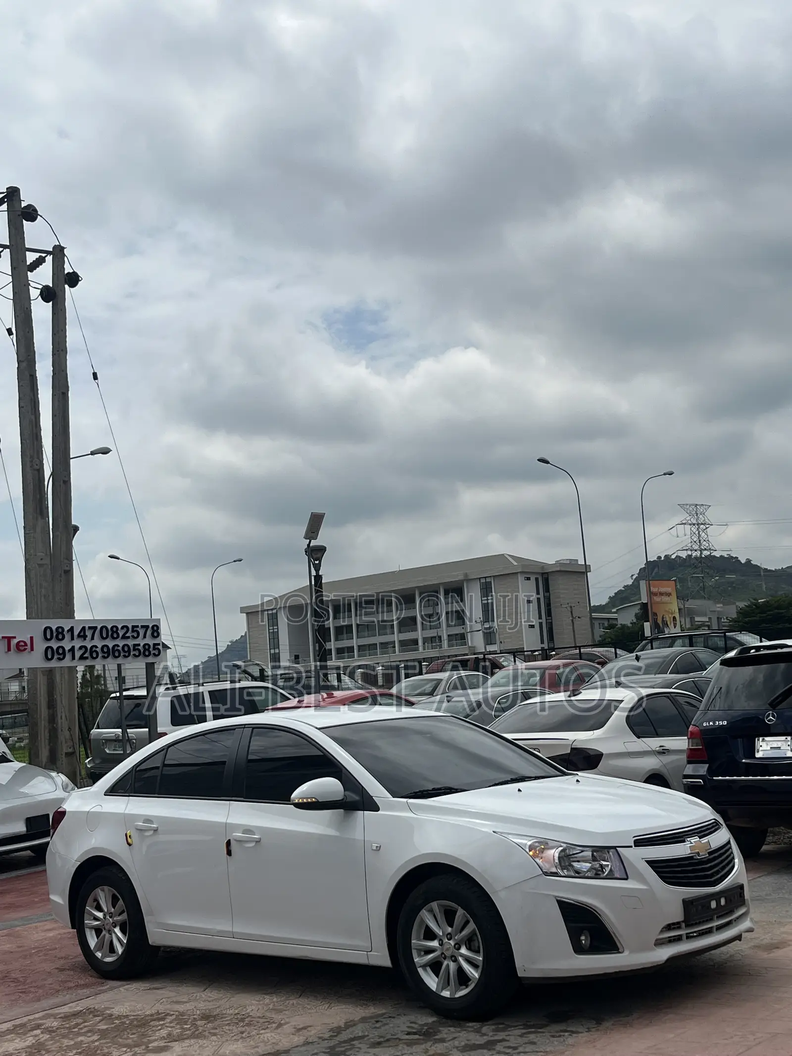 Chevrolet Cruze 2012 White