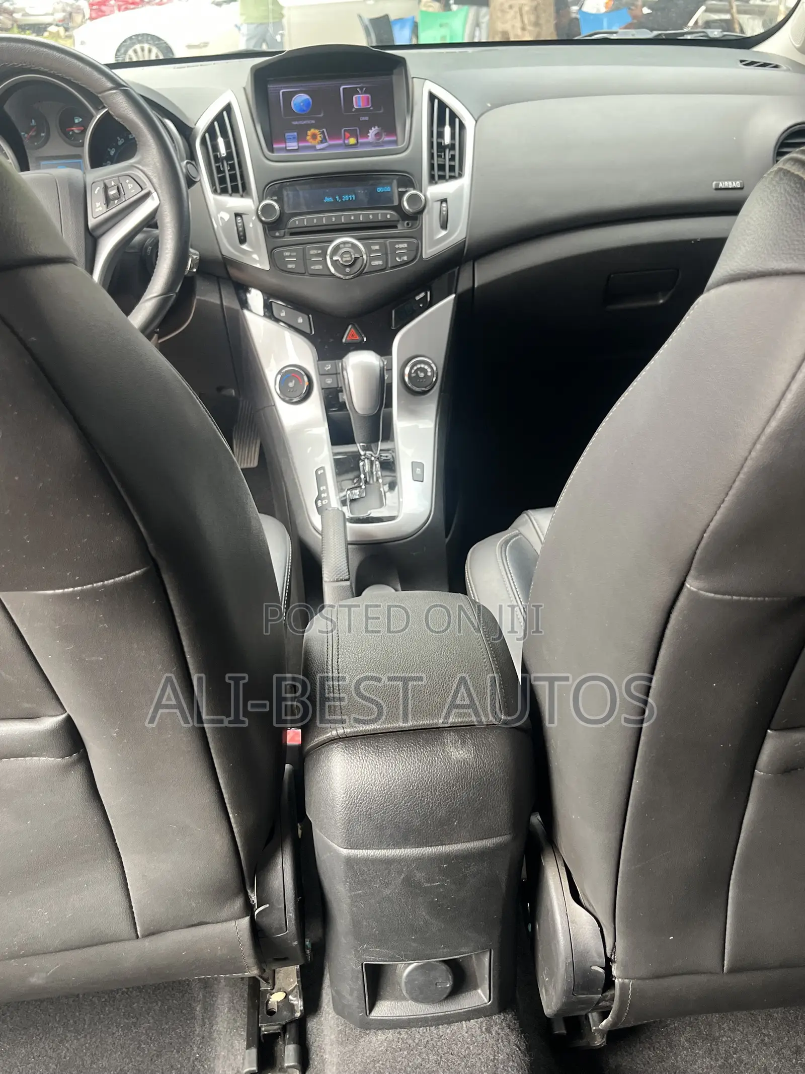 Chevrolet Cruze 2012 White