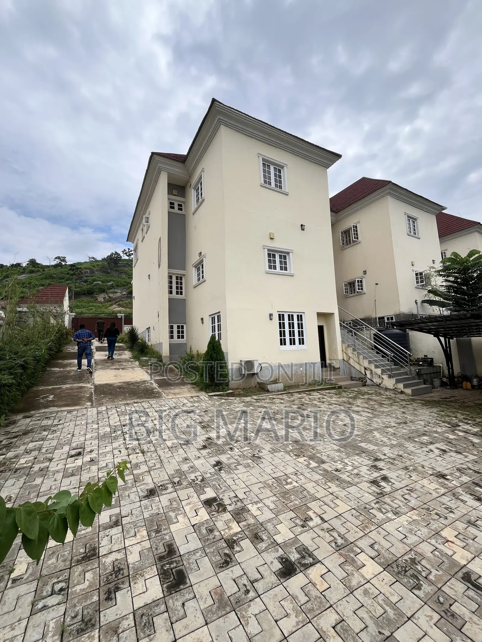 4bdrm Duplex in Guzape Main for rent
